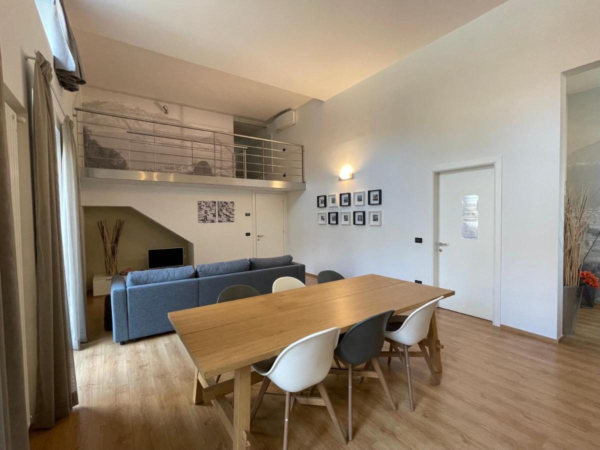 Lovely Loft Molo 메나지오 외부 사진
